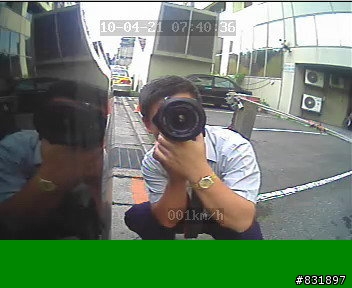 (安裝分享) 4 CH 行車影像紀錄器 (CAR DVR)