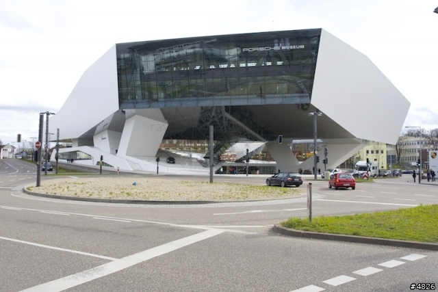 保時捷 博物館 新館 一日遊 PORSCHE Museum Stuttgart
