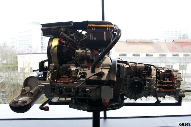 保時捷 博物館 新館 一日遊 PORSCHE Museum Stuttgart