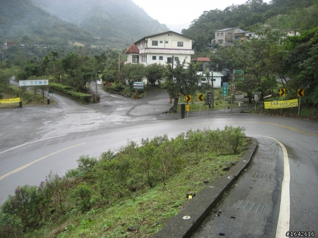 風雨中的挺進