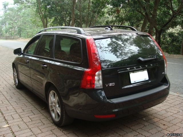 啾啾與 VOLVO V50 2.0na 三地門樂活行 (小心!車髒傷眼)