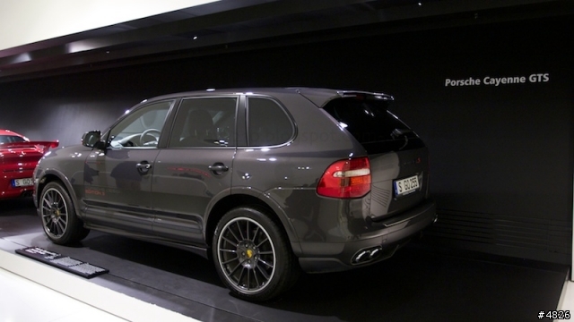 保時捷 博物館 新館 一日遊 PORSCHE Museum Stuttgart