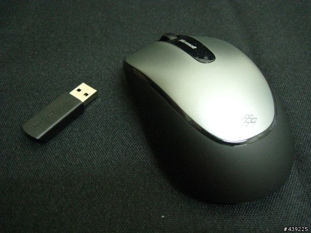 滑鼠價格戰開打? 只要8張國父就能擁有的無線藍光滑鼠Wireless Mouse2000
