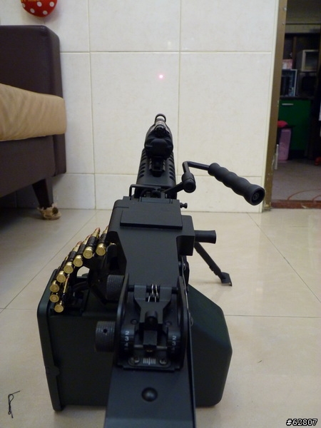<開箱>情人節的生日禮物..M249-MKII 機槍