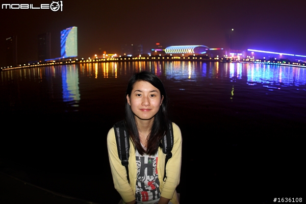 新手開箱,FISHEYE LENS EF 15mm 1:2.8