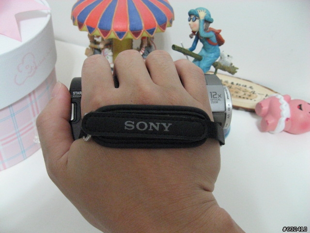Sony HandyCam HDR-CX350 開箱給大家參考參考囉...