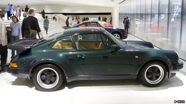 保時捷 博物館 新館 一日遊 PORSCHE Museum Stuttgart