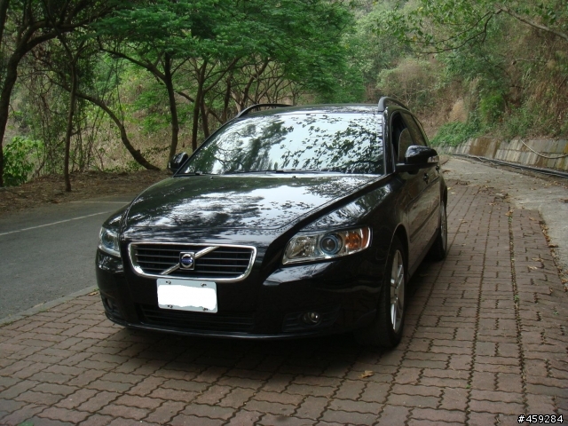 啾啾與 VOLVO V50 2.0na 三地門樂活行 (小心!車髒傷眼)