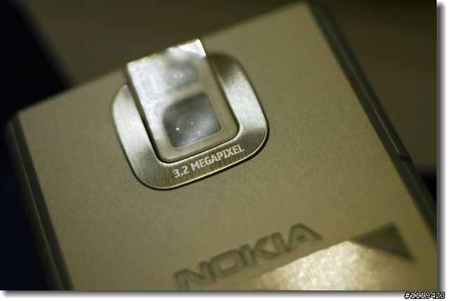 【便宜好機】電視手機NOKIA 5330 TV Edition (加映NOKIA 7230)