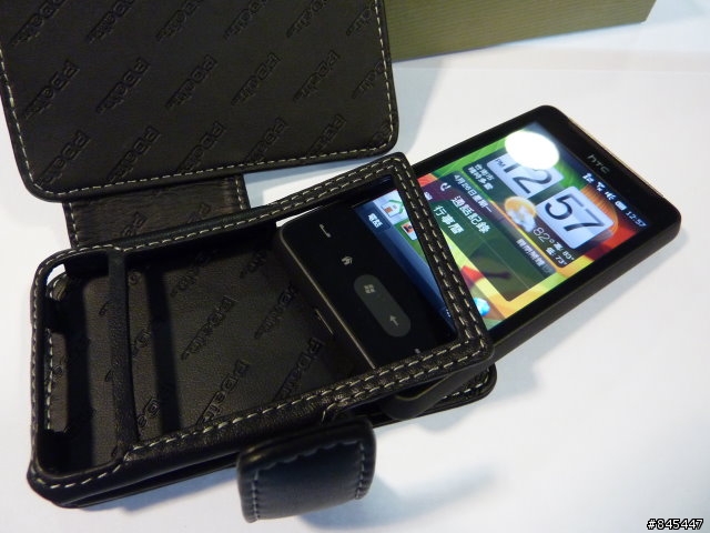 分享~HTC HD mini 專用款皮套 PDair 出品的喔!!