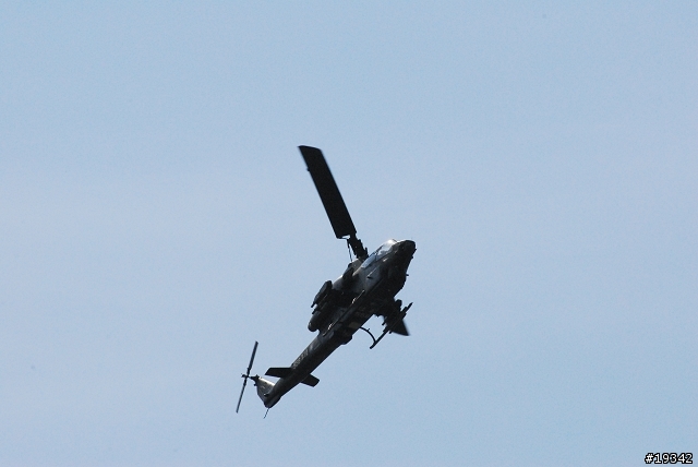 AH-1W超級眼鏡蛇,完全跟真的一樣