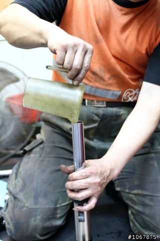 (分享)"氣壓式阻尼前叉氣瓶"開箱+不專業評測!(圖超多.沒耐心的勿入!)