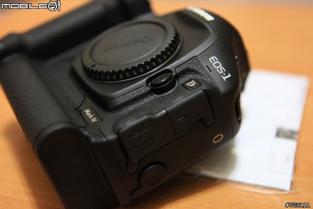 Canon 1D Mark IV 1D4開箱