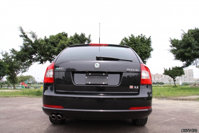 SKODA Octavia Combi RS不專業開箱文