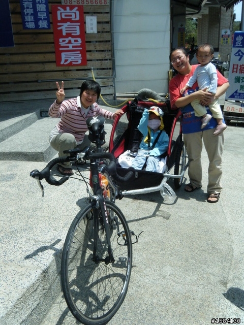 吉布+小威的南台灣自行車+拖車大暴走(墾丁→高雄122Km)