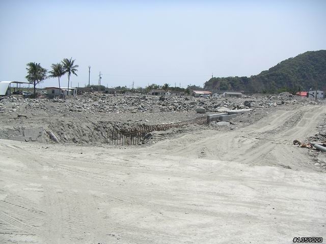 2010年單人野狼環島5天4夜-地獄式考驗-沙塵暴-焚風-低溫-濃霧-落山風-狂風-降雨-終完成夢想
