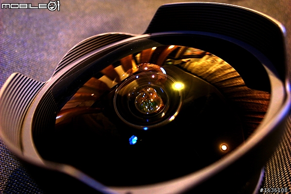 新手開箱,FISHEYE LENS EF 15mm 1:2.8