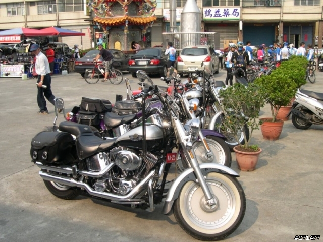 鳳山寺自行車展(每逢晴天假日都有展出)歡迎參觀~
