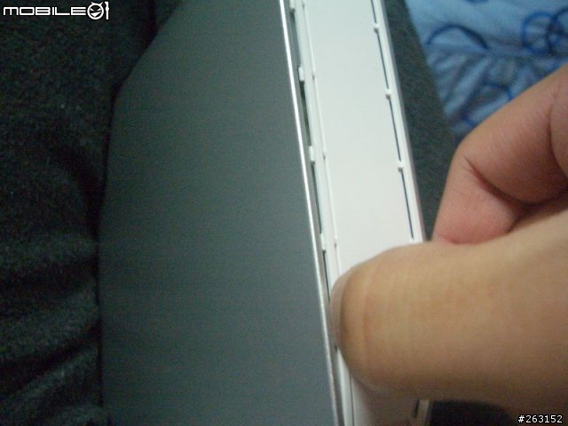 SEAGATE FreeAgent Desk 1T "開"箱 之一"指"神功
