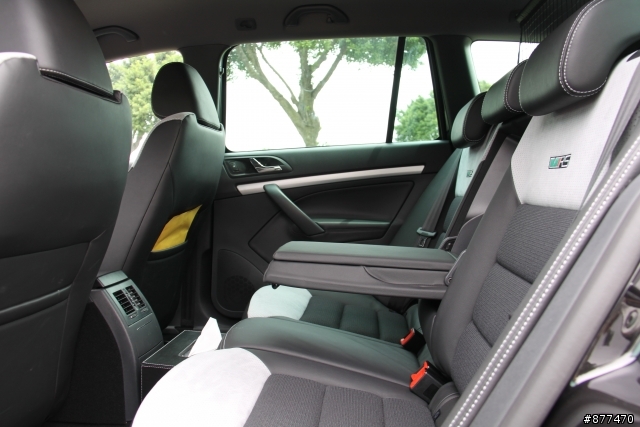 SKODA Octavia Combi RS不專業開箱文