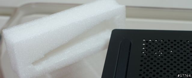 『質感一流 攜帶方便』 CoolerMaster NotePal D1 髮絲散熱座