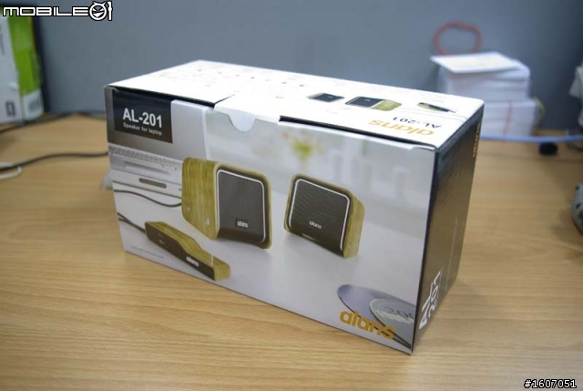 開箱:一款有靈魂又NT600以下的USB喇叭~推薦!