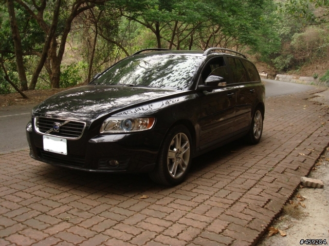 啾啾與 VOLVO V50 2.0na 三地門樂活行 (小心!車髒傷眼)