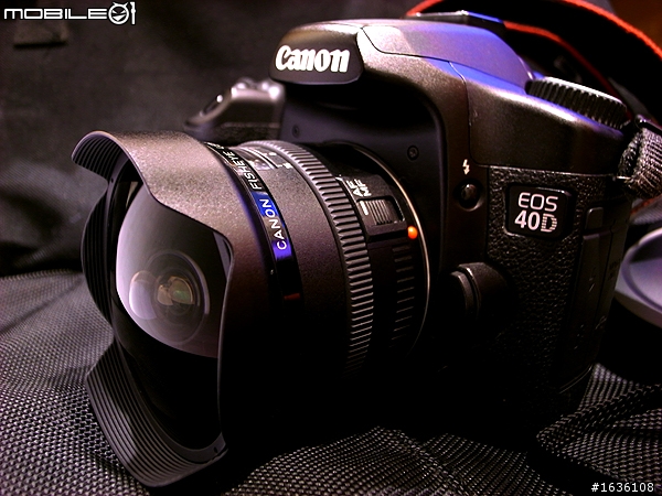 新手開箱,FISHEYE LENS EF 15mm 1:2.8