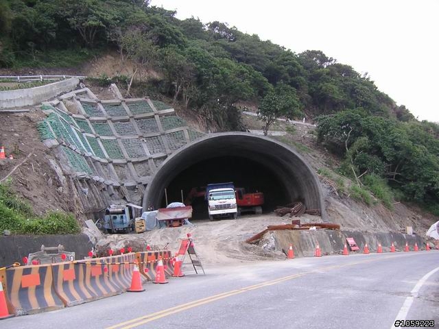 2010年單人野狼環島5天4夜-地獄式考驗-沙塵暴-焚風-低溫-濃霧-落山風-狂風-降雨-終完成夢想