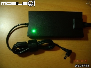 給VAIO筆電用的19.5V 纖薄變壓器開箱