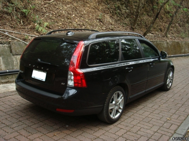 啾啾與 VOLVO V50 2.0na 三地門樂活行 (小心!車髒傷眼)