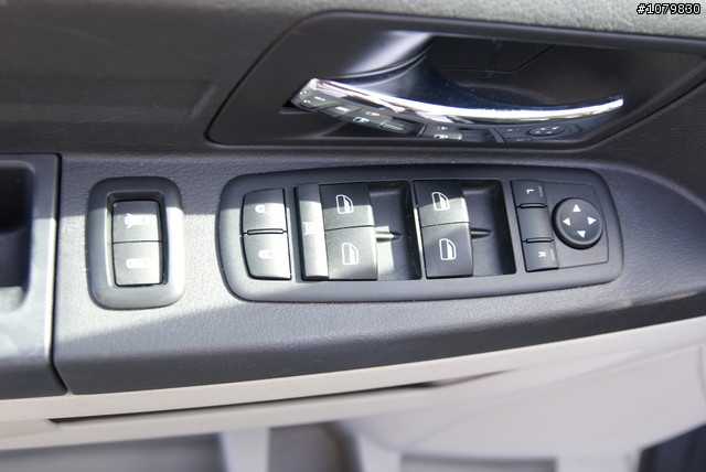 【羚羊開箱】- Dodge Grand Caravan