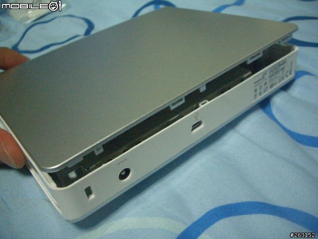 SEAGATE FreeAgent Desk 1T "開"箱 之一"指"神功
