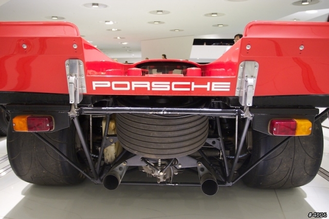 保時捷 博物館 新館 一日遊 PORSCHE Museum Stuttgart