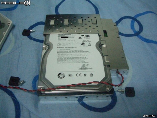 SEAGATE FreeAgent Desk 1T "開"箱 之一"指"神功