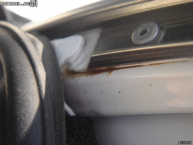 TOYOTA高品質=四個車門都爛掉(7/3更新再度生鏽)和泰沒救了!!