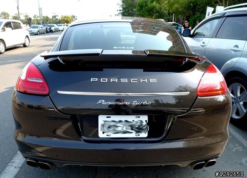 PORSCHE Panamera Turbo 試駕心得