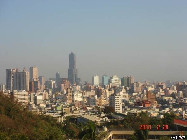 高雄市二日遊,愛河遊賞(已補圖片)