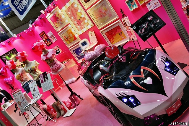 【日本妹圖多】逛2010東京動漫展&模型店