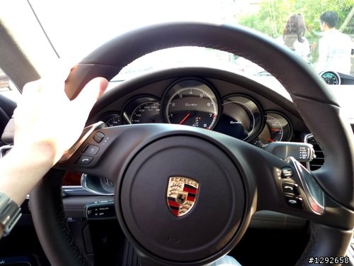 PORSCHE Panamera Turbo 試駕心得