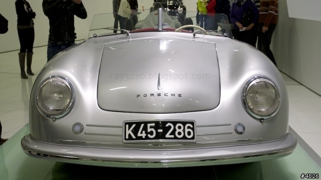保時捷 博物館 新館 一日遊 PORSCHE Museum Stuttgart