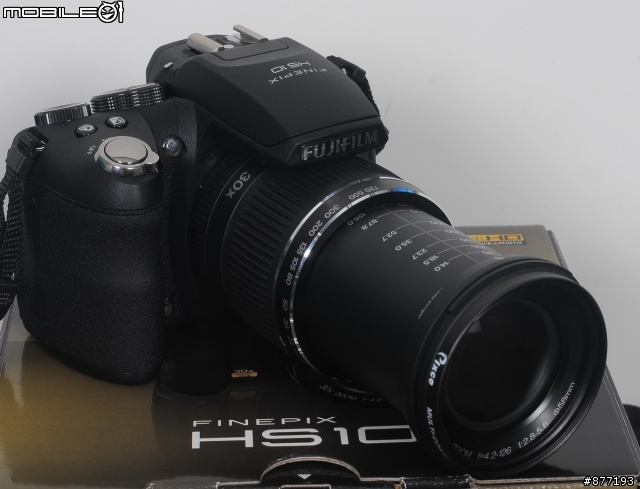 感謝女皇大人贊助 Fujifilm HS10簡單開箱