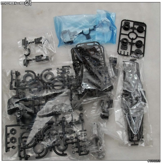 TAMIYA 1/10 TA05 IFS-R限量版不專業開箱+做壞的車殼XD