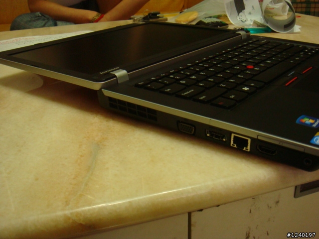 喔喔~傳說中未上市的Lenovo ThinkPad Edge 14"筆電嗎!?(5/5補入NB測試圖)