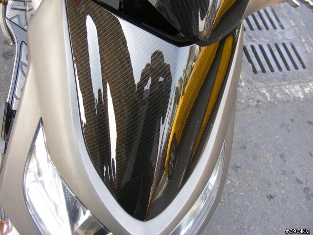 G-MAX 200小改分享第八發!! E46遠近魚眼+CNC後卡鉗+GIVI E450+內裝烤漆碳纖化