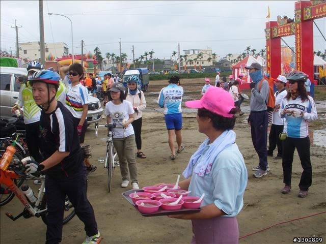 99年~100年六房媽祖過爐繞境慶典之單車記行