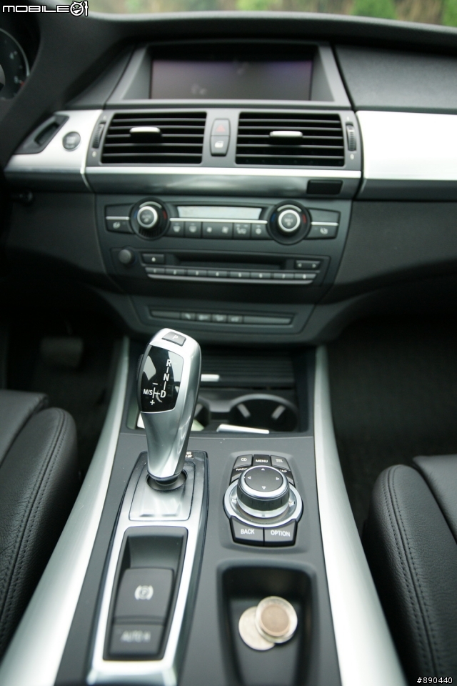 首發-BMW X5 35d.....補內裝照