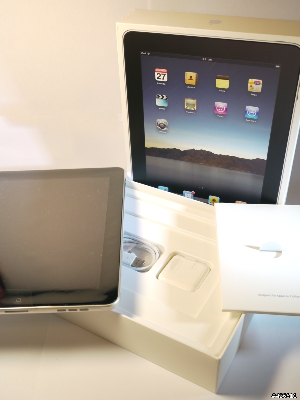 不勸敗~不專業~開箱文~Ipad WiFi16G版+ipad專用Case~持續增加評論~~