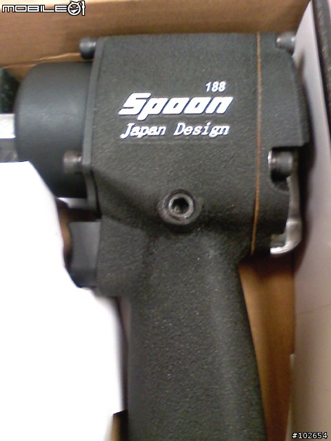 新玩具spoon sp-188 很小隻的氣動扳手