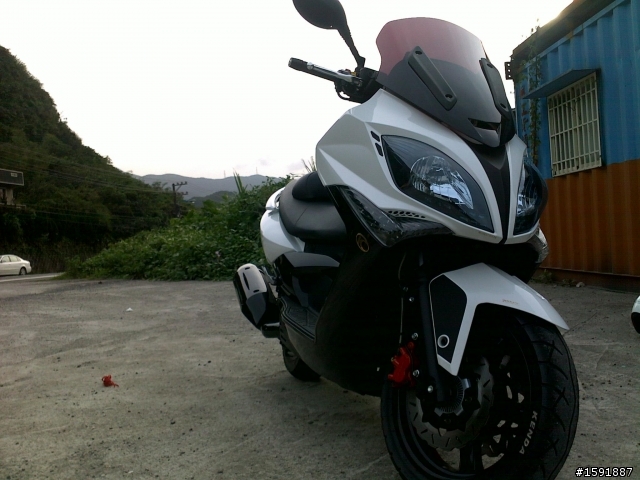 【開箱文】Xciting 250R 雙燈版 (新增圖片)